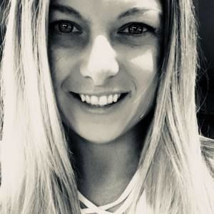 Meet your Posher, Stefanie